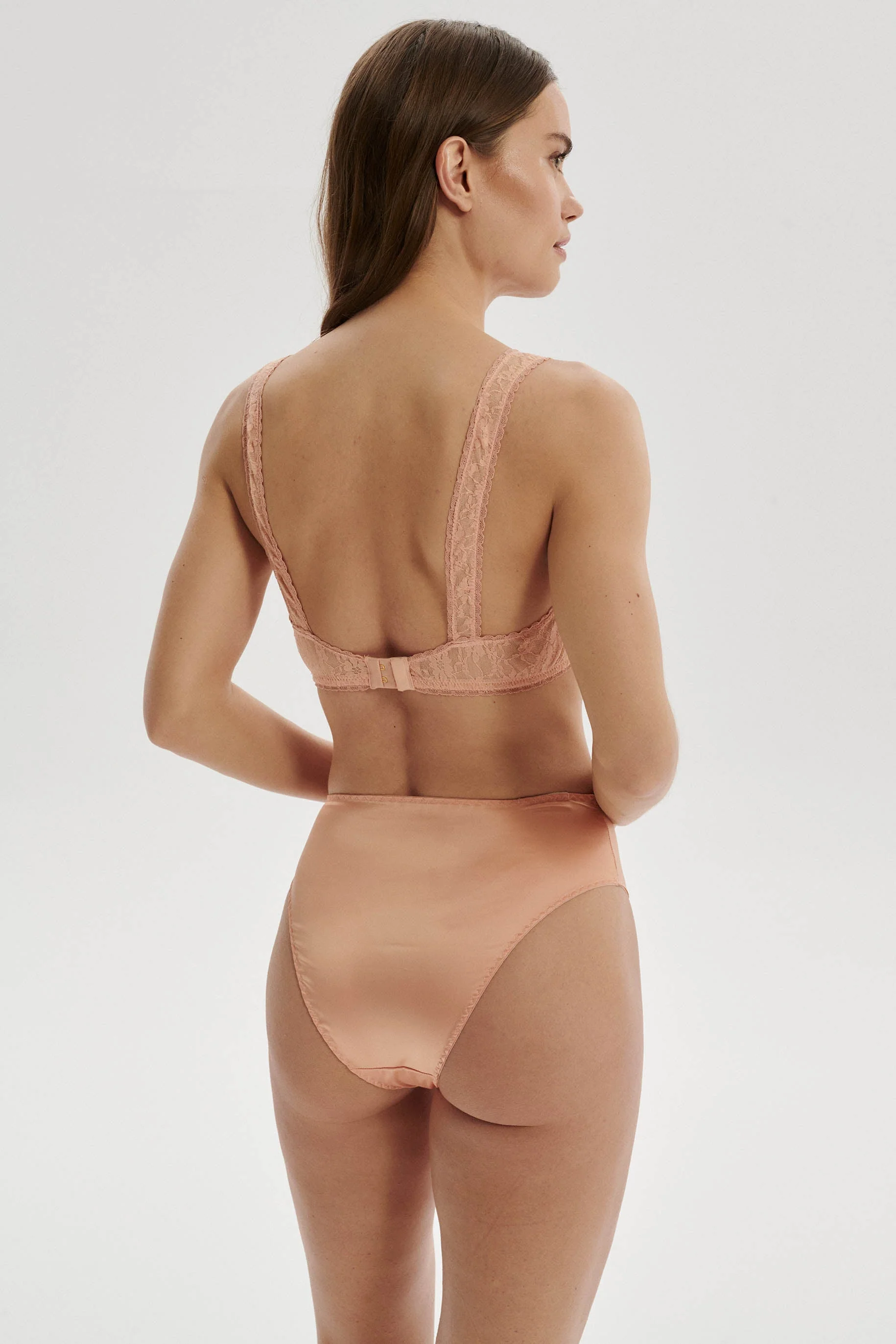 AMBRÉ miękki stanik - Image 4