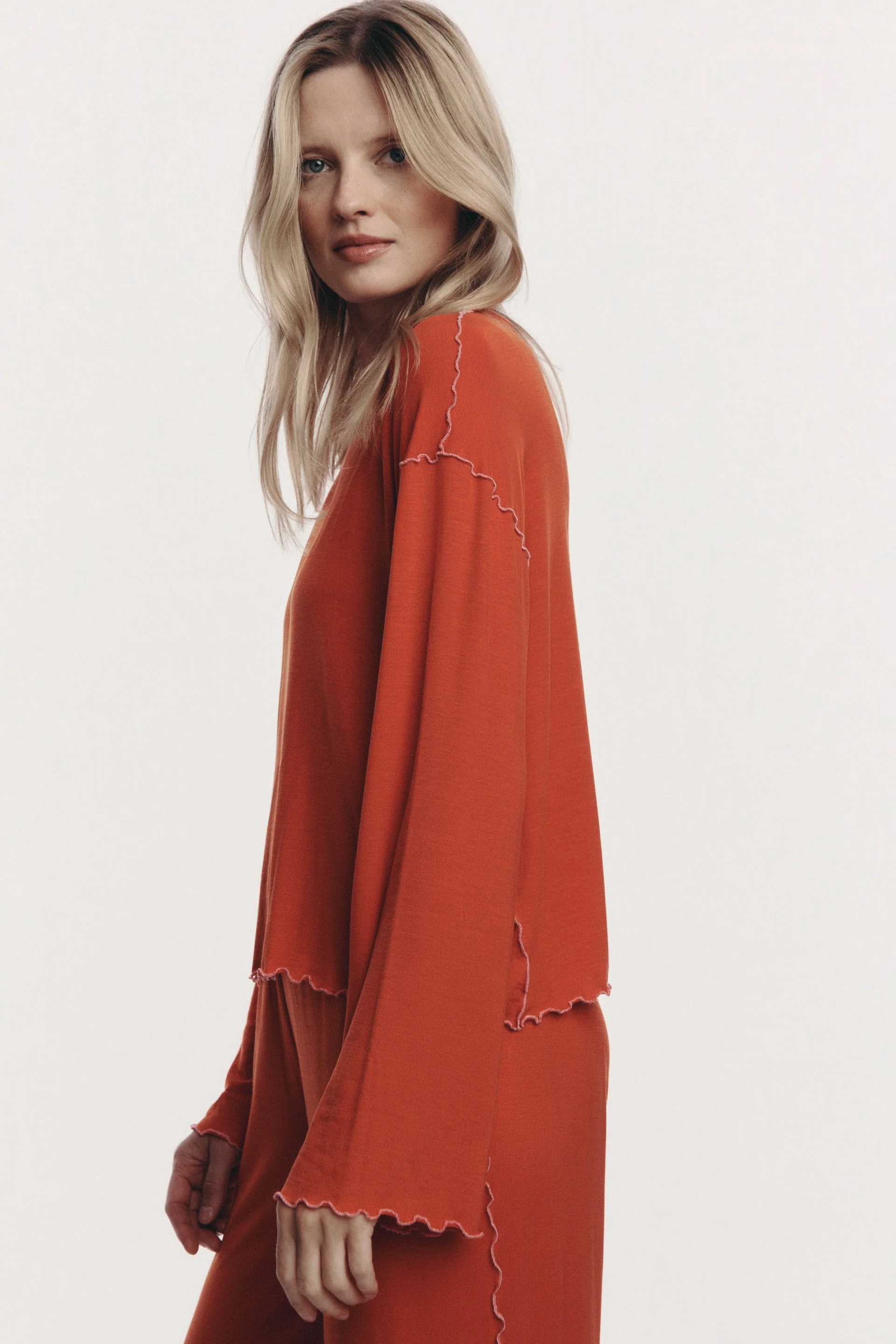 Leo longsleeve - orange - Image 3